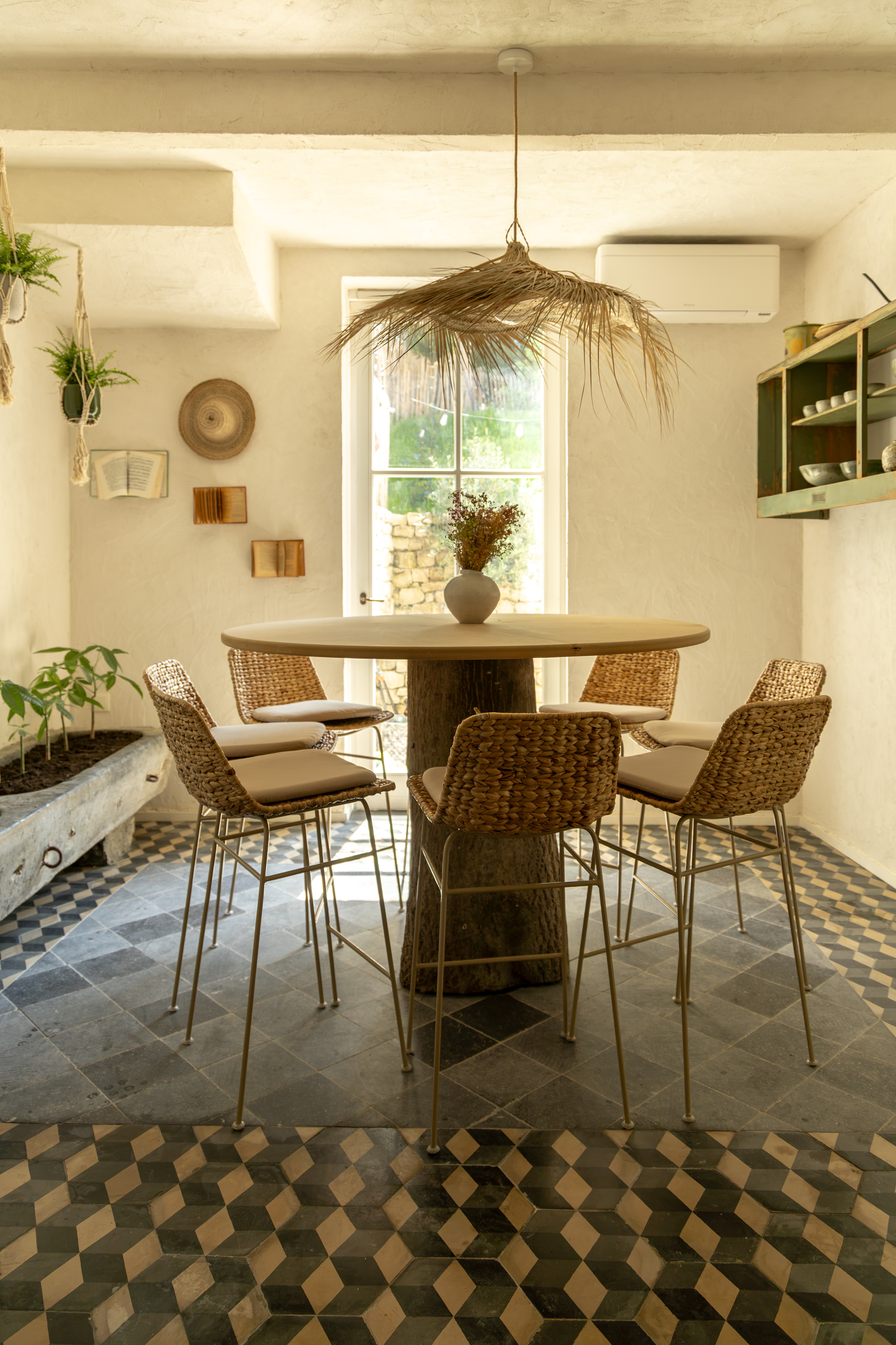 Table ronde — Ateliers à thème
